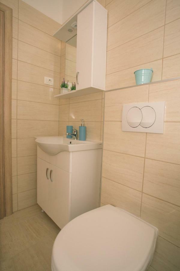 Apartments Kampanel Kaštela المظهر الخارجي الصورة
