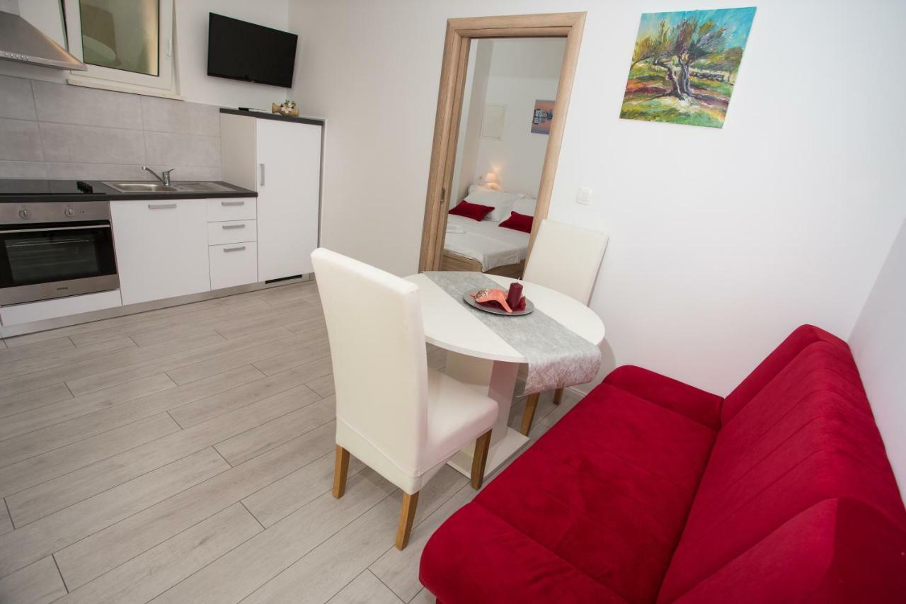 Apartments Kampanel Kaštela المظهر الخارجي الصورة